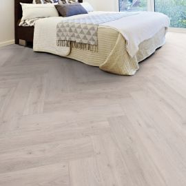 Oak Helsinki Herringbone